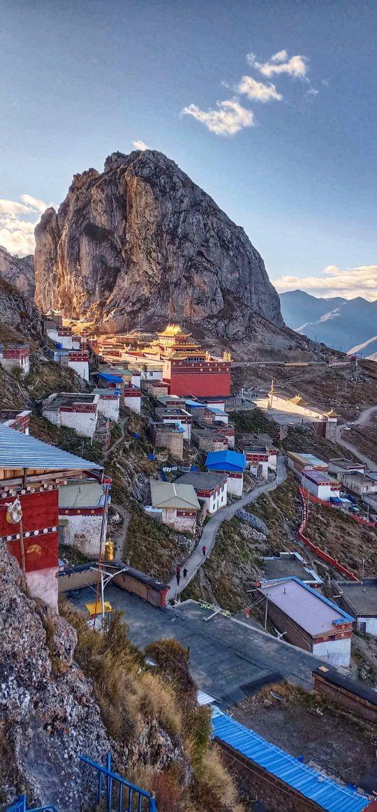 探寻西藏小巷,风情小店里的神秘西藏之旅